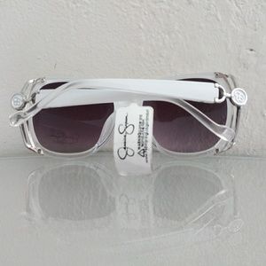 Jessica Simpson Accessories - NWT JESSICA SIMPSON OVERSIZED WHITE SUNGLASSES Jessica Simpson Accessories - NWT JESSICA SIMPSON OVERSIZED WHITE SUNGLASSES